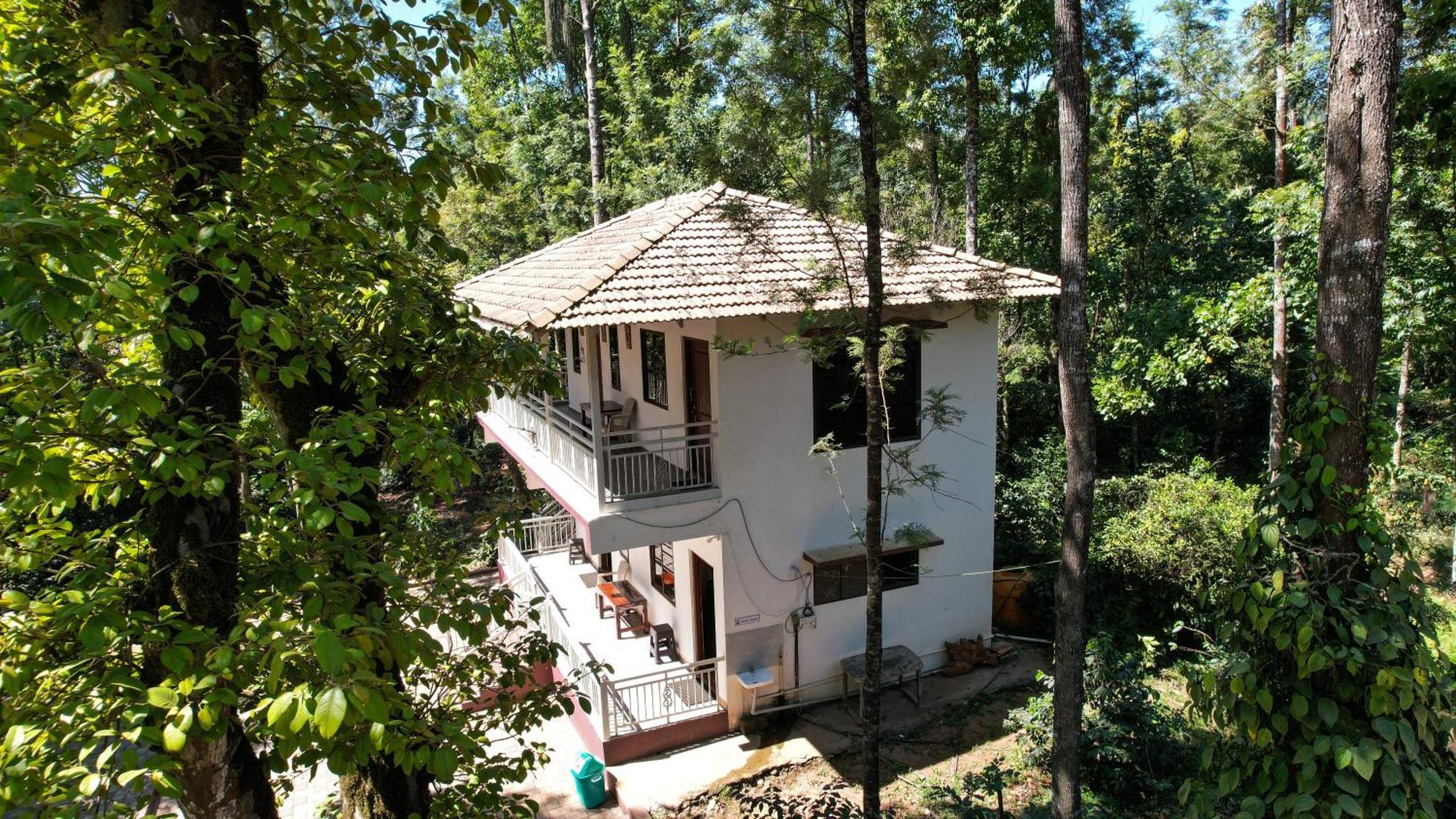 Silver Springs Homestay Chickmagalur Chikmagalūr Exterior foto